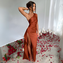 AGNES | KLÄNNING UTAN AXLAR