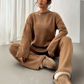 HEDDA | RIBBAD STICKAD TRÖJA